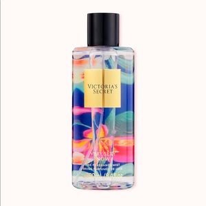 Limited Edition Very Sexy Now Fine Fragrance Mist
